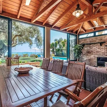 Beachfront Villa Barbati